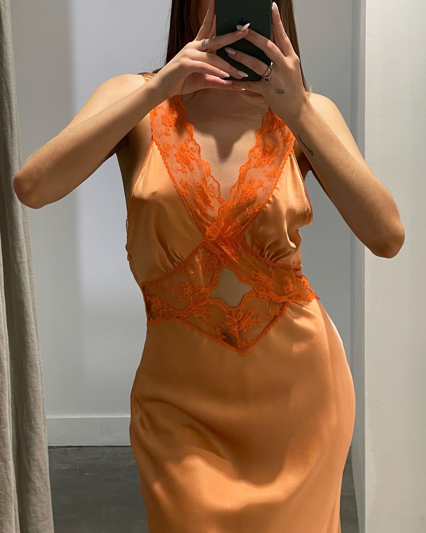 Aries Cut Out Gown (Peach)