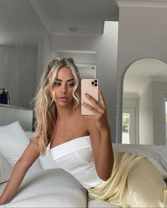 Carla Corset