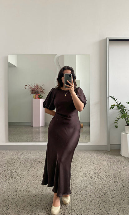 Kendall Satin Dress (Espresso)